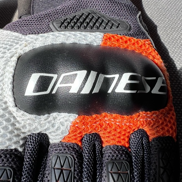 Dainese D-Explorer 2 Gloves Like New Sz Small - Picture 4 of 7